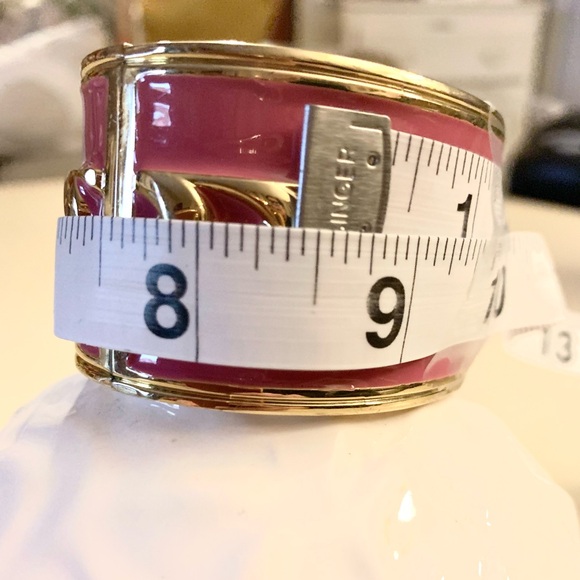 Elegant Gold and Hot Pink Bangle Bracelet - Picture 4 of 4